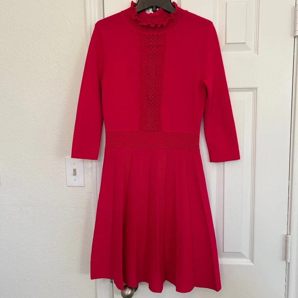 Bebe Fuchsia Dress! Size Medium! - Picture 8 of 11